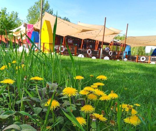 VakVarju Beach Bistro